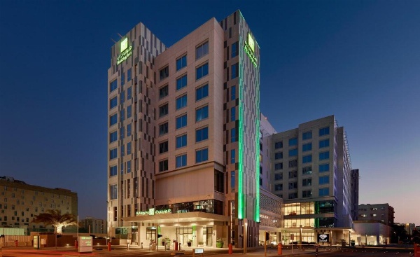 Holiday Inn Doha - The Business Park image 8